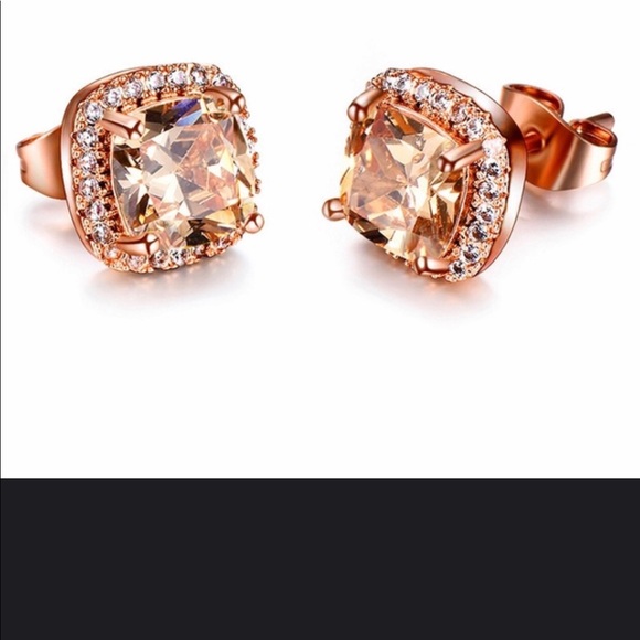 NWT 18K rose gold plated champagne stone earrings - Picture 2 of 4
